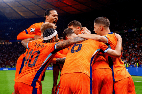 热刺英超第,轮大胜纽卡,斯尔,开云,KaiYun,开云官网,开云体育官网,开云体育下载,开云APP